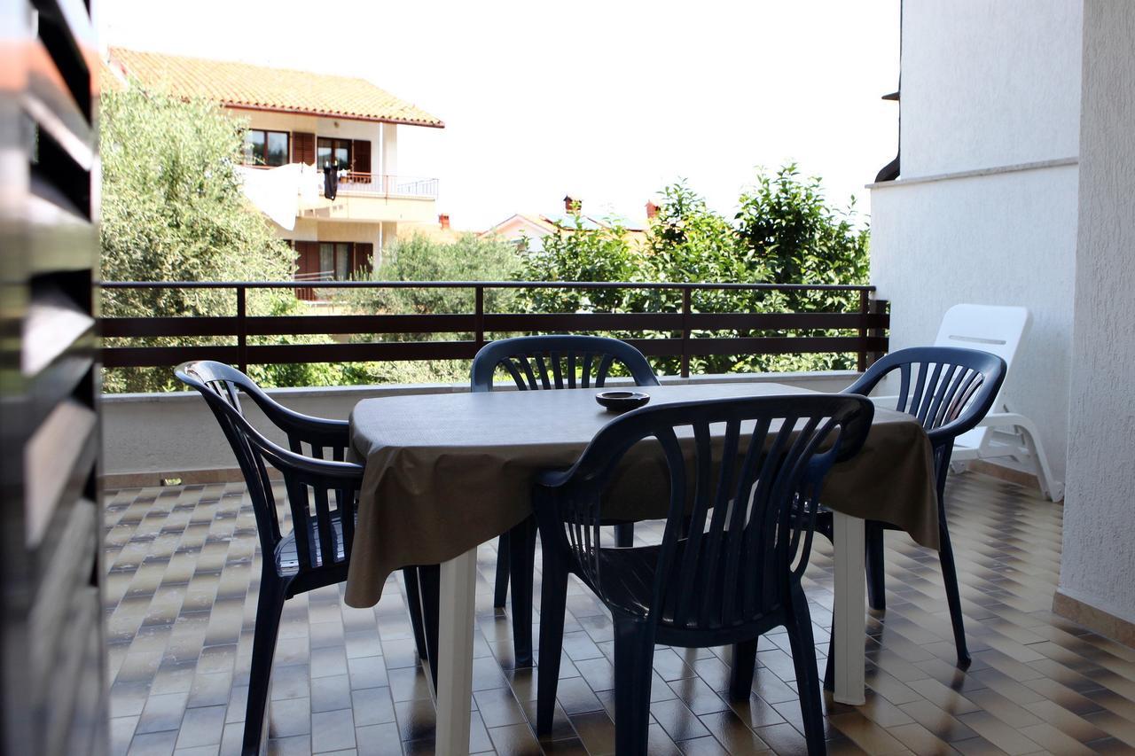 Spacious Izola Apartment Sl Exterior foto